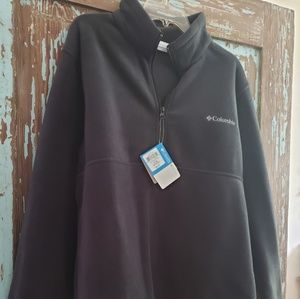 Columbia pullover fleece.